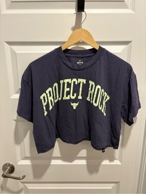 Under Armour project rock crop top